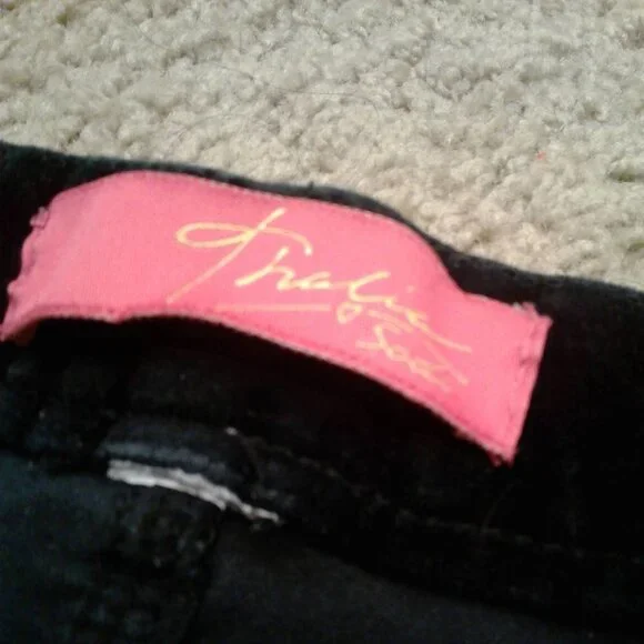 Black Thalia Sodi Velveteen Jeans Size: 1X - Picture 7 of 9